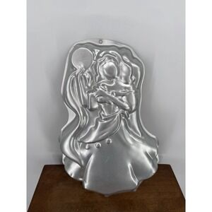Vintage 1996 Disney Esmeralda Hunchback Notre Dame Wilton Cake Pan 2105-3800